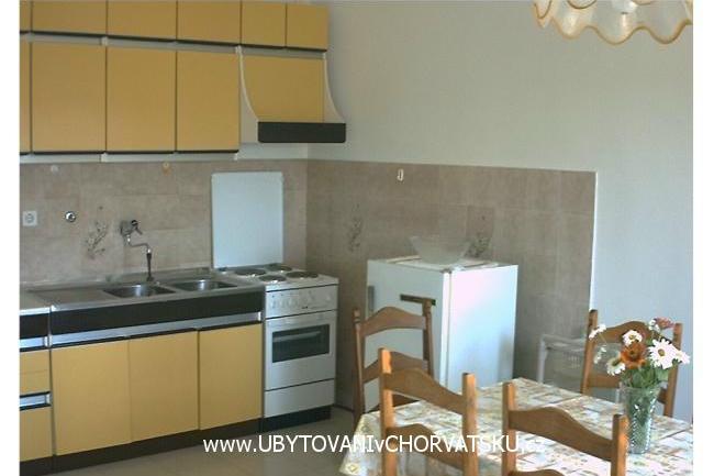 Apartmaji Biserka – foto 5