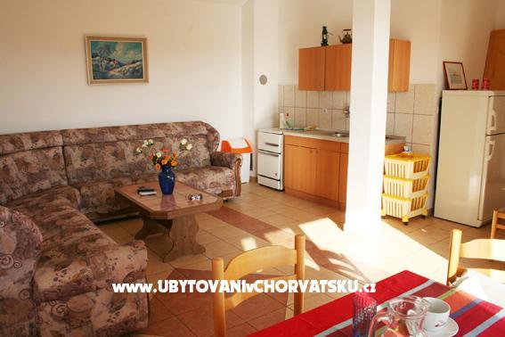 Apartmaji Tina – foto 3