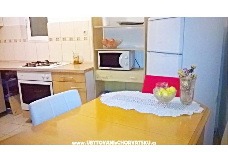 Apartmaji Ena – foto 12