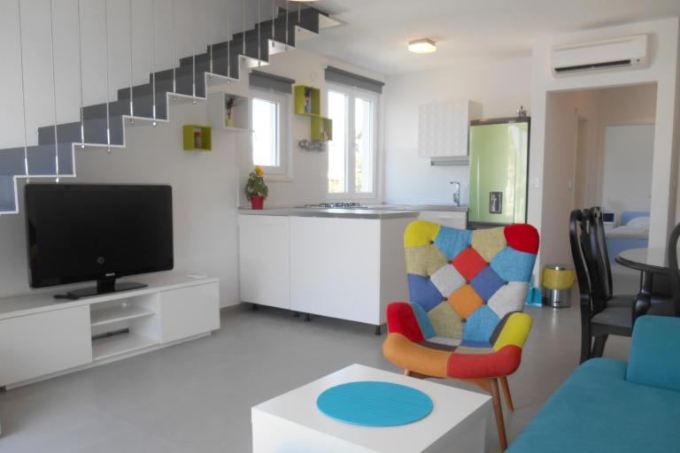 Apartmaji Angie -10 metara od mora – foto 6