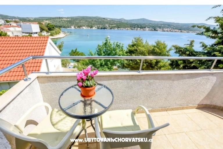 Apartmaji Captain`s house – foto 13