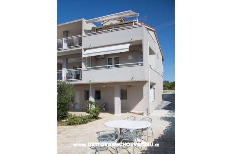 Apartmaji Elez – foto 13