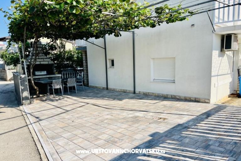 Apartmaji Kiwi – foto 15