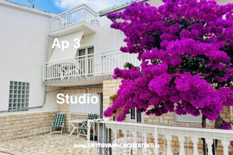 Apartmaji Kiwi – foto 17