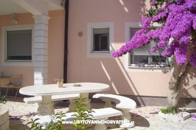 Apartmaji Knezevic – foto 15