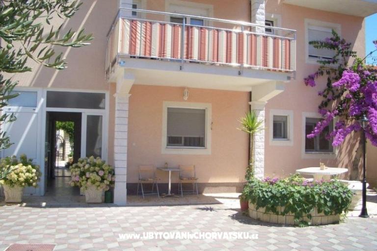 Apartmaji Knezevic – foto 17