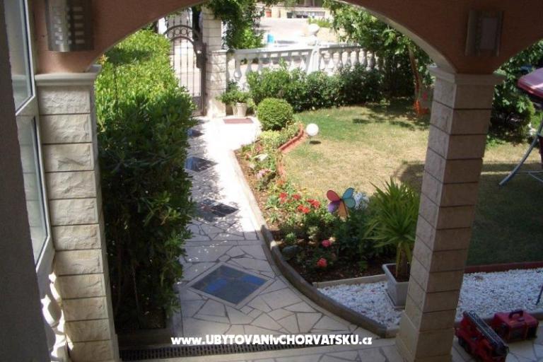 Apartmaji Knezevic – foto 6