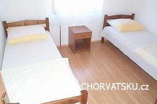Apartmaji Lucija – foto 4