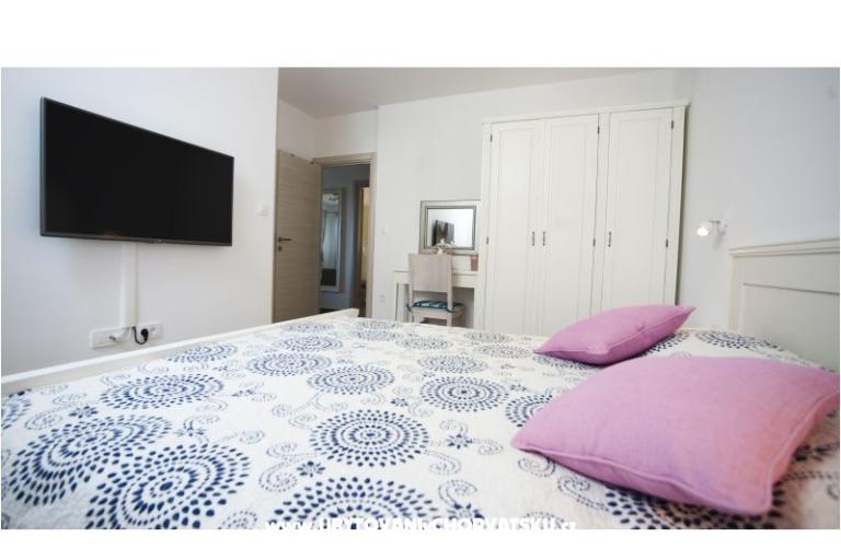 Apartmaji Mezaroca – foto 18