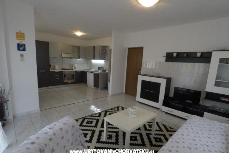 Apartmaji Nika – foto 7