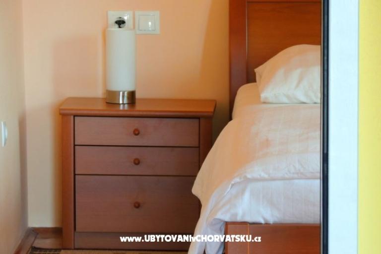 Apartmaji Oliver  – foto 13