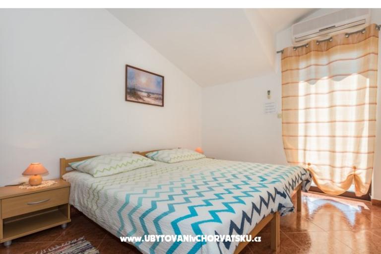 Apartmaji Kamelia – foto 6