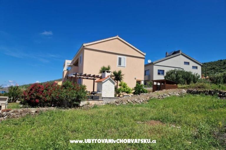 Apartmaji Carić – foto 7