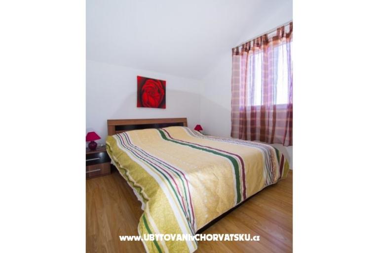 Apartmaji Danijela – foto 3