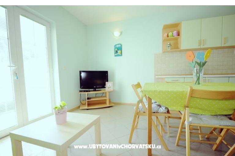 Apartmaji Nina – foto 17