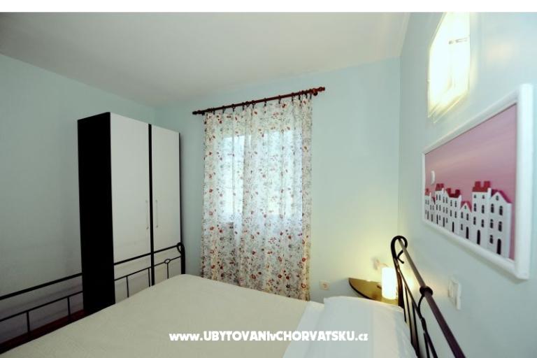Apartmaji Nina – foto 4