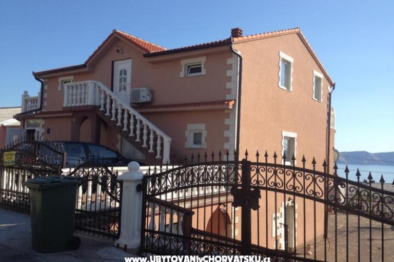 Apartmaji Arija – foto 3