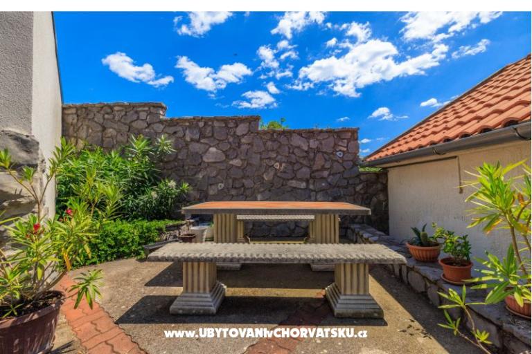 Apartmaji Bionda – foto 11