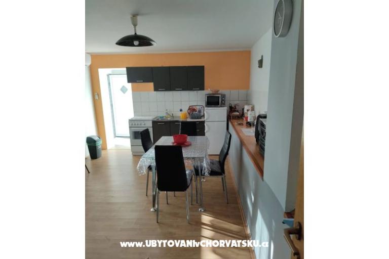 Apartmaji Iva – foto 13