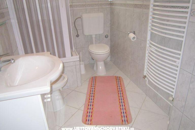 Apartmaji Lucić – foto 10