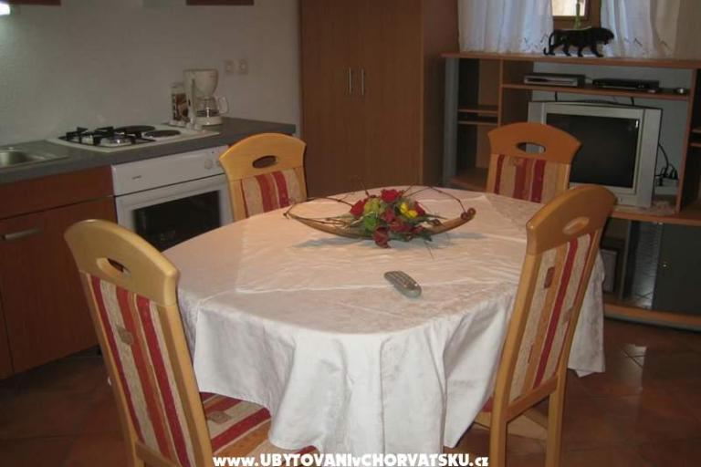 Apartmaji Stefanac – foto 3