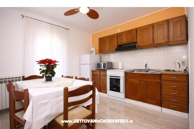 A.Kalabrić  Apartma – foto 15