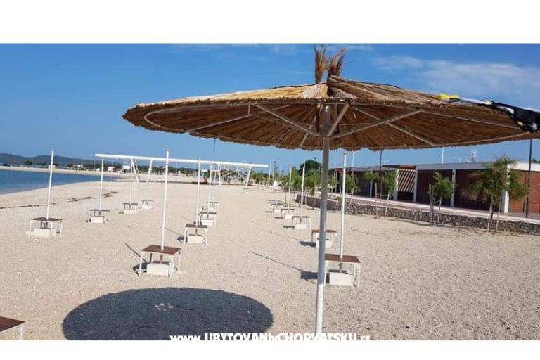 Apartma Brodarica Beach – foto 12