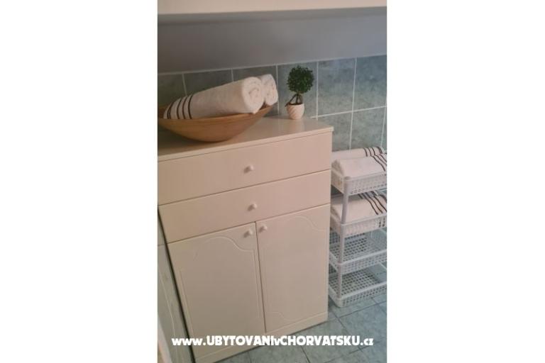 Apartma Manuela (vila Doni) – foto 17