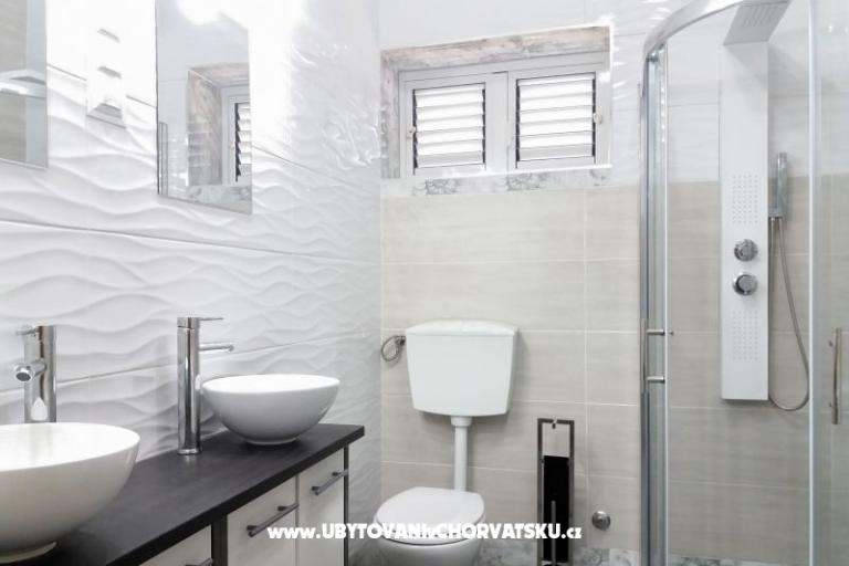 Apartmaji Neda – foto 8