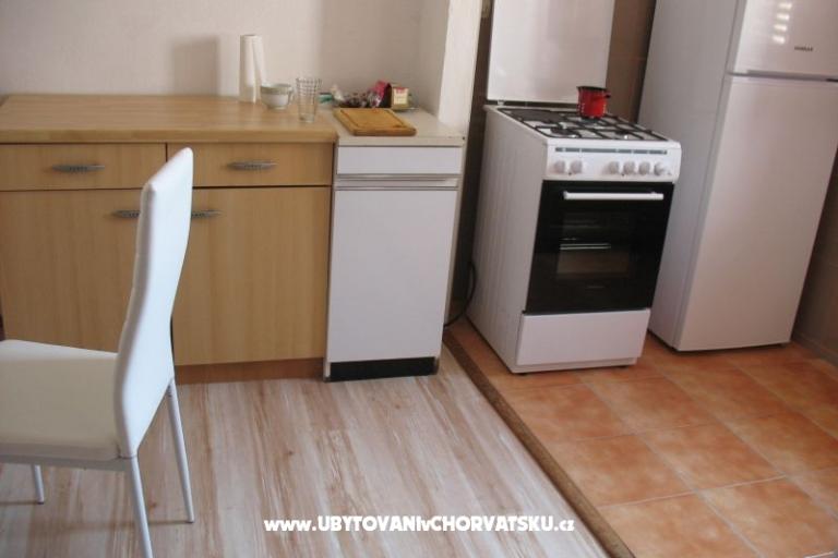 Apartma Pera – foto 6