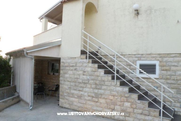 Apartmaji Adrijana – foto 2