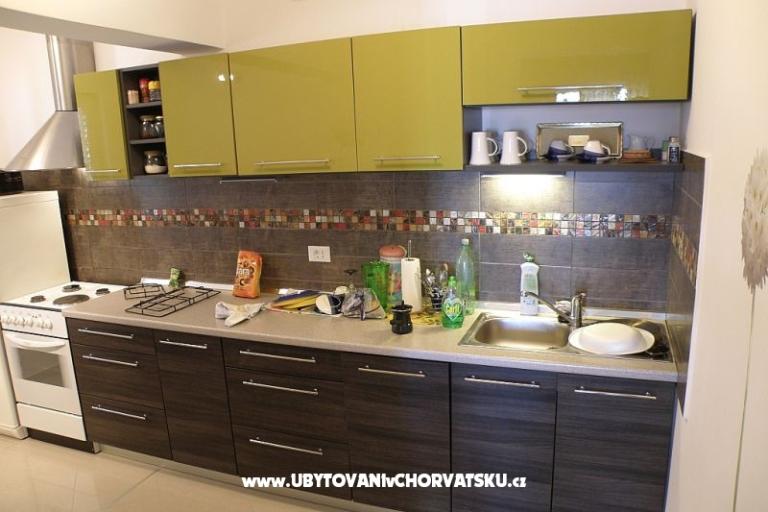 Apartmaji Adrijana – foto 6