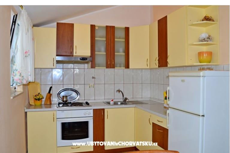 Apartmaji Ivanka – foto 7