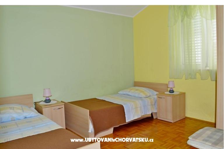 Apartmaji Ivanka – foto 11