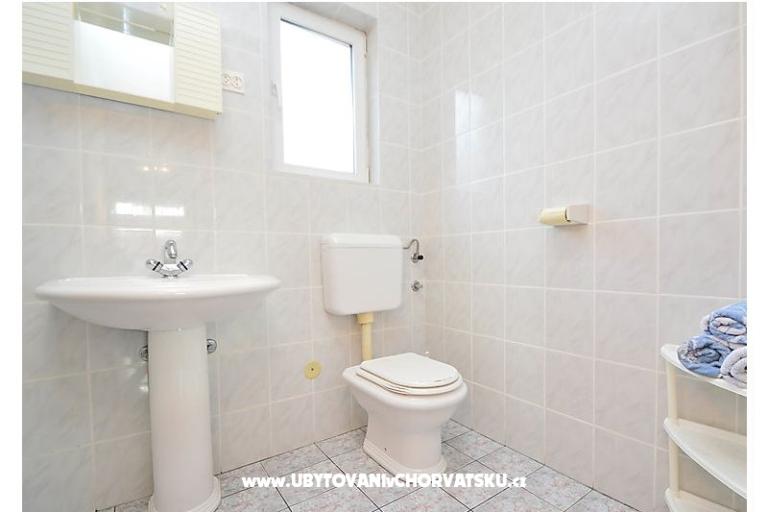 Apartmaji Katarina – foto 10
