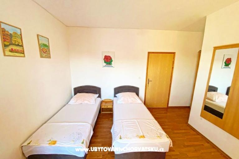 Apartmaji Katarina – foto 16