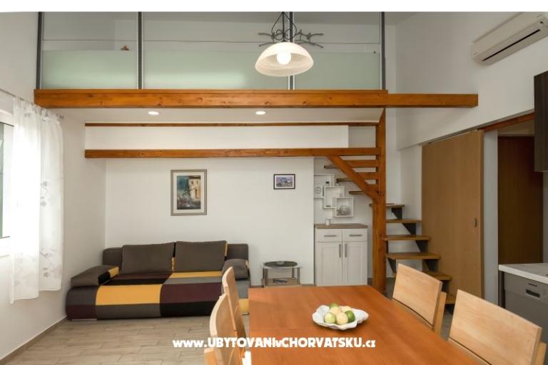 Apartmaji Males – foto 17