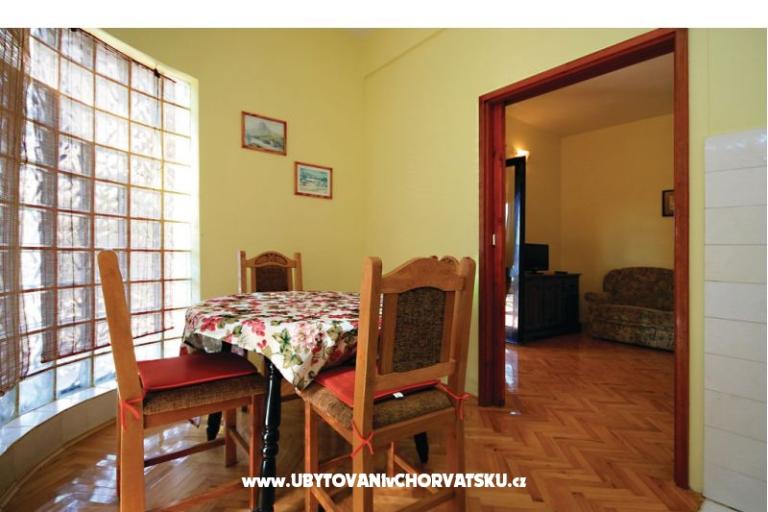 Apartmaji Mirjana – foto 4