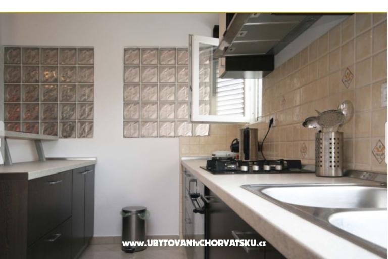 Apartmaji Naomi – foto 14