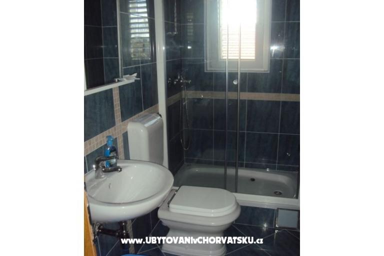 Apartmaji Naomi – foto 3