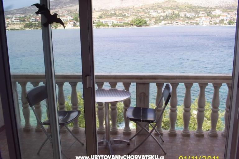 Apartmaji Ena i Lora – foto 13