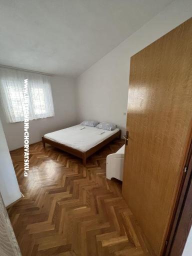 Apartmaji Ena i Lora – foto 8