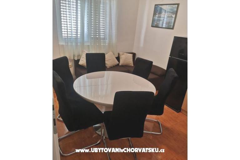 Apartmaji SEA STAR – foto 10