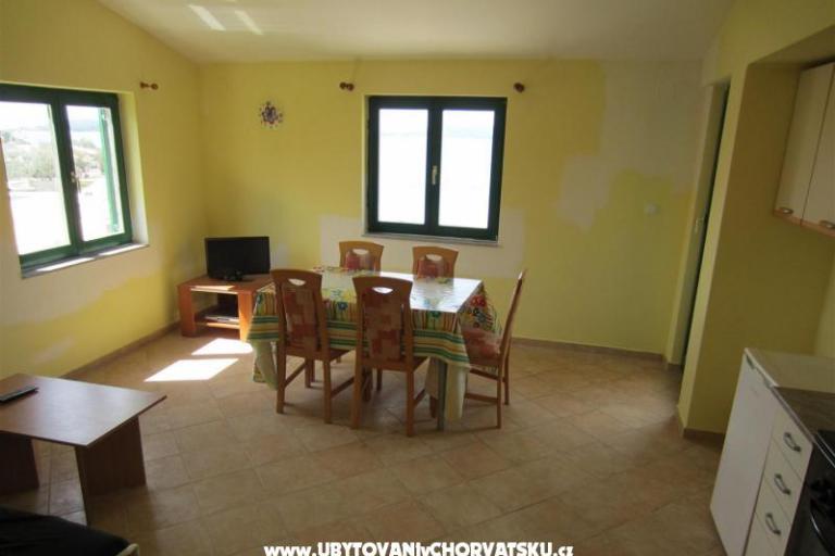 Apartmaji Slavka – foto 13