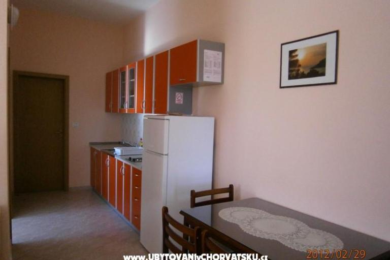 Apartmaji Villa Korina – foto 11