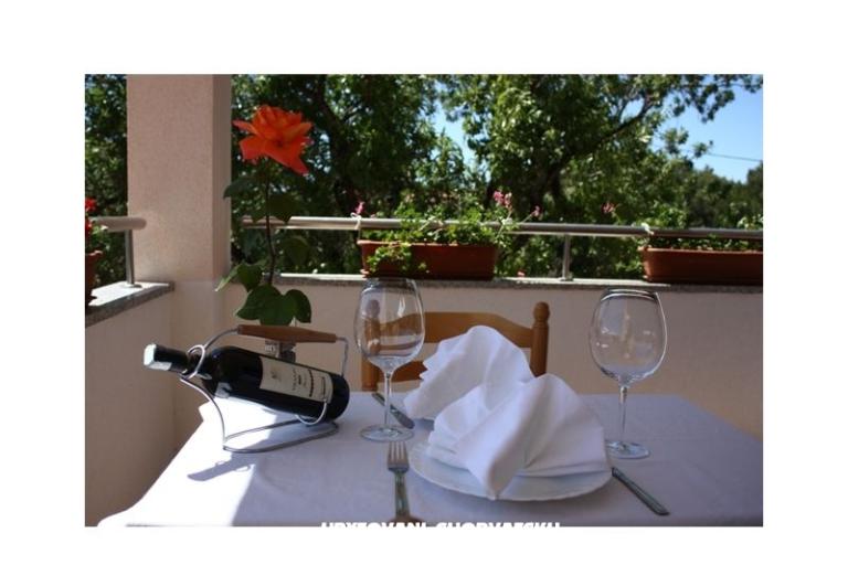 Apartmaji Villa Korina – foto 2