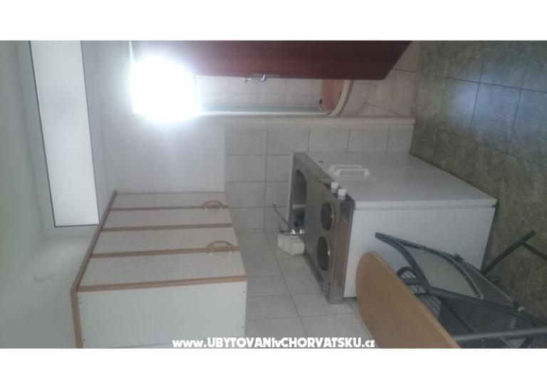 Apartmaji Zaboric – foto 13