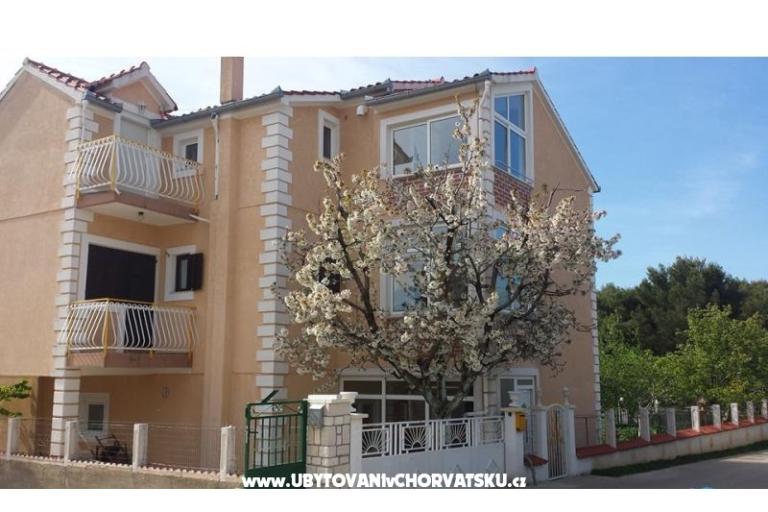 Apartmaji Katarina – foto 2