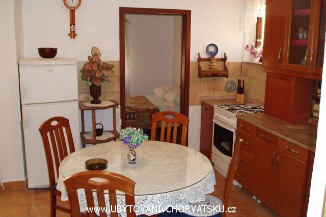 Apartmaji Marty – foto 3