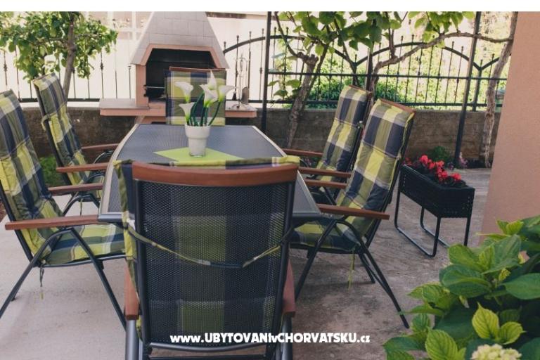 Apartma Sunny Garden – foto 14